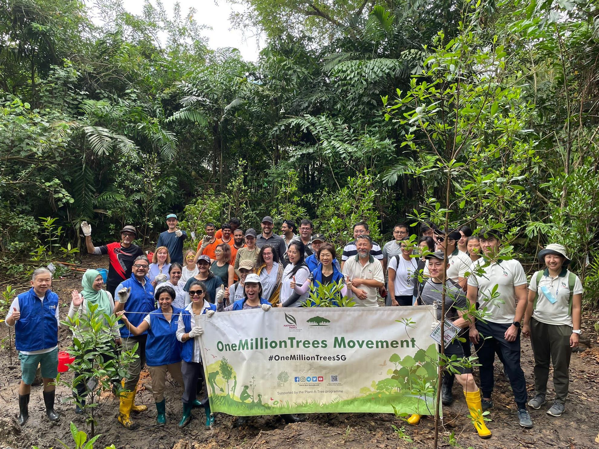 Rotarians Plant Trees in Pasir Ris Rotary Club of Marina City